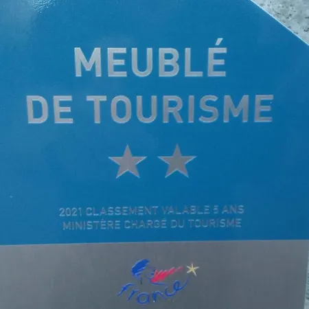 Les Gites Lussacois Exterior foto